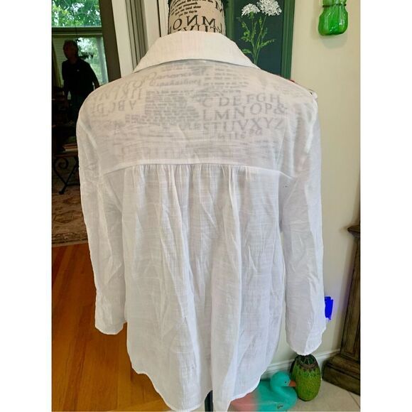 Fig and Flower embroidered button-up top Sz Large Tie Front Floral Boho - Picture 4 of 6